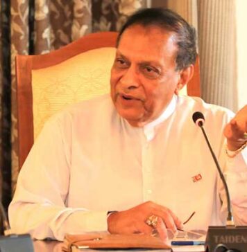 මන්ත්රී විශ්රාම වැටුප අහිමි කිරීමෙන් හිටපු මන්ත්රිවරුන් රැසකට ජීවතේ ගැටහගන්න ක්රමයක් නැති වෙලා…