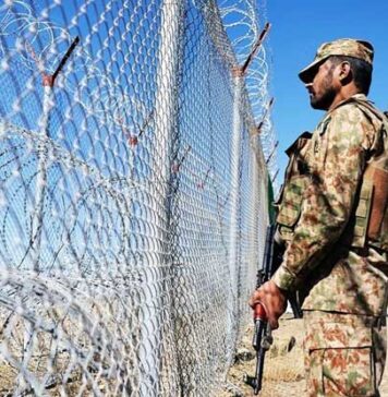 පාකිස්ථානය ඇෆ්ගනිස්ථානයට එරෙහි යුද්ධය ප්රකාශයට පත් කරයි