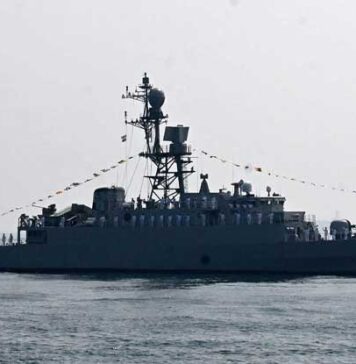 ශ්රී ලංකාවට ආසන්න මුහුදේ ගිලීගිය ඉරාන නාවිකයන්ගේ මළ සිරුරු ඉරානය බලා යන දවස අදයි