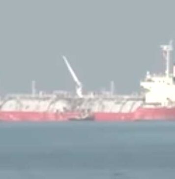 ගෑස් නැව් දෙකක් ළඟා වේ..