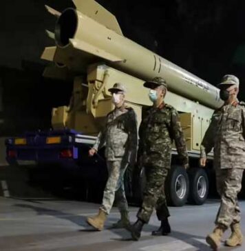 ඉරානයෙන් ඇපල් සහ මයික්රොසොෆ්ට් ඇතුළු ප්රමුඛ පෙළේ ඇමරිකානු සමාගම්වලට ප්රහාරක තර්ජන